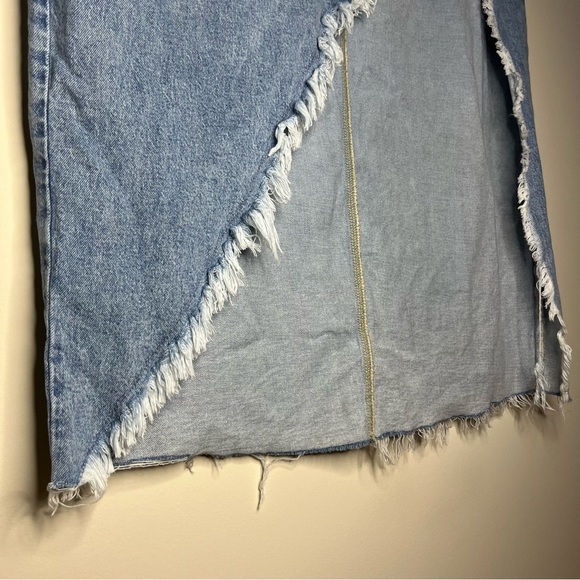 FOREVER 21 Distressed Raw Hem Coastal Cowgirl Front Slit Denim Maxi Skirt - Picture 5 of 11